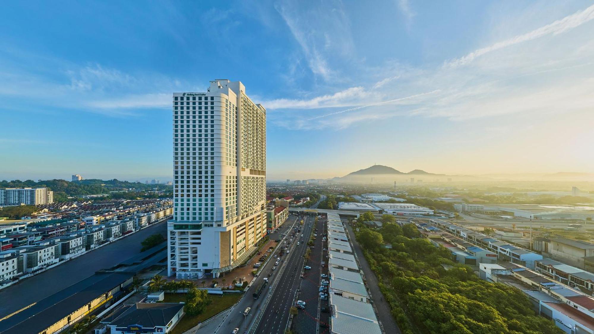 Holiday Inn & Suites Penang Prai By Ihg Bukit Mertajam Luaran gambar