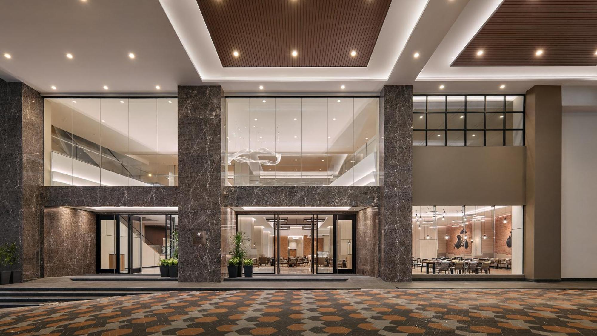 Holiday Inn & Suites Penang Prai By Ihg Bukit Mertajam Luaran gambar