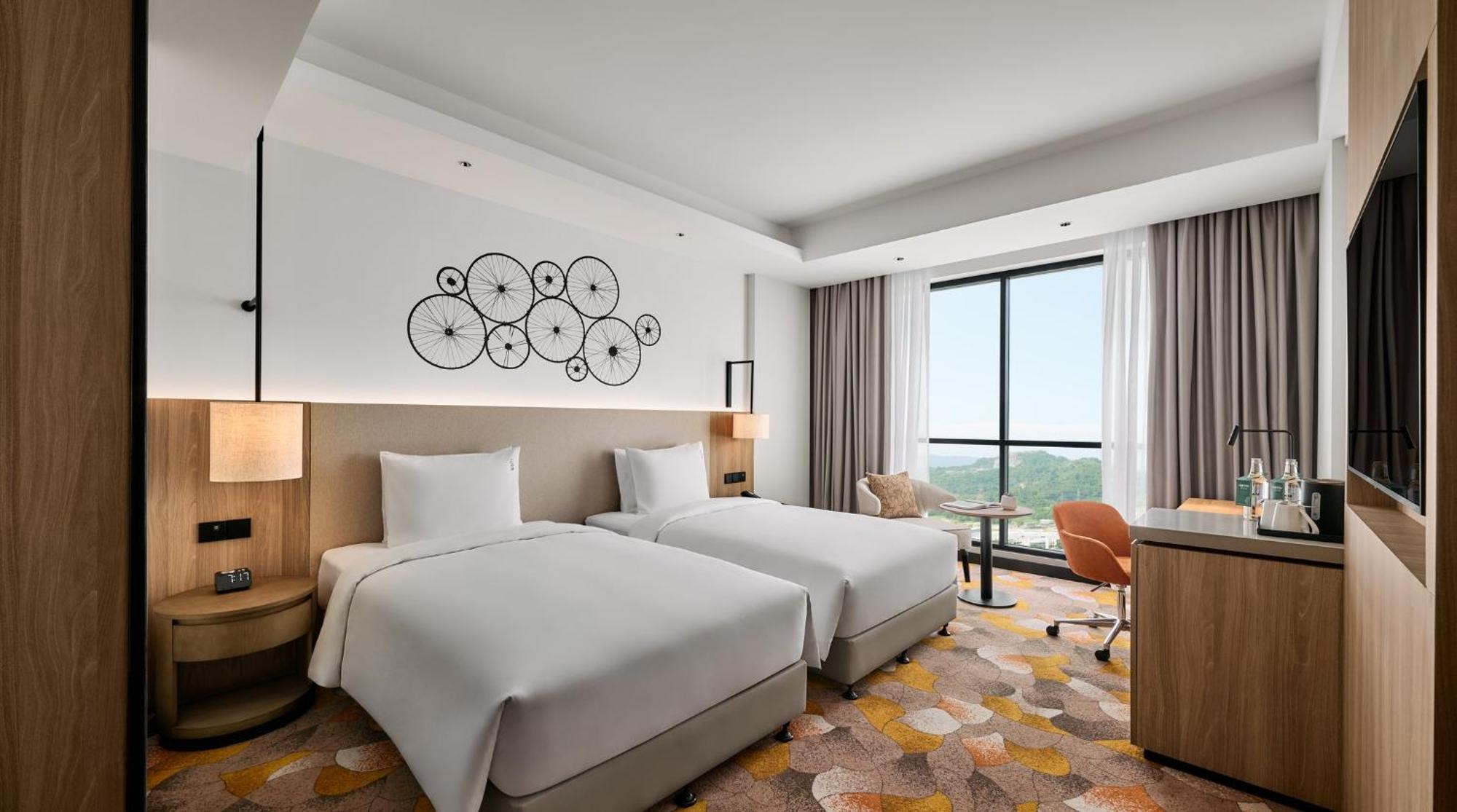 Holiday Inn & Suites Penang Prai By Ihg Bukit Mertajam Luaran gambar